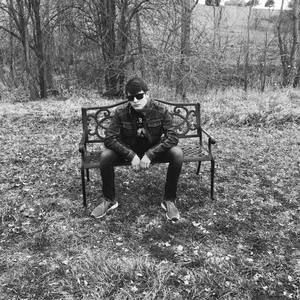 Meet your Posher, Cade